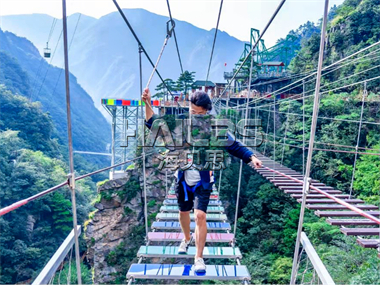 步步驚心